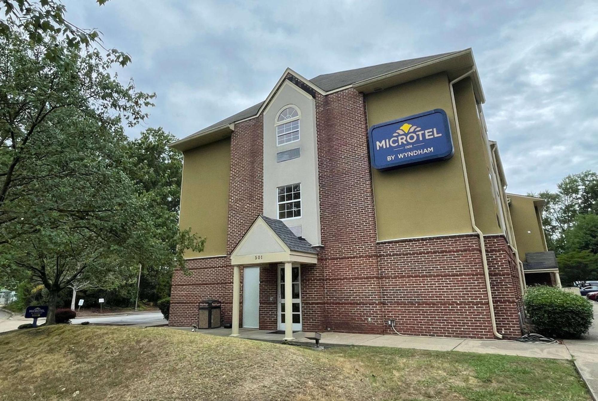 Microtel Inn & Suites Newport News Exterior foto